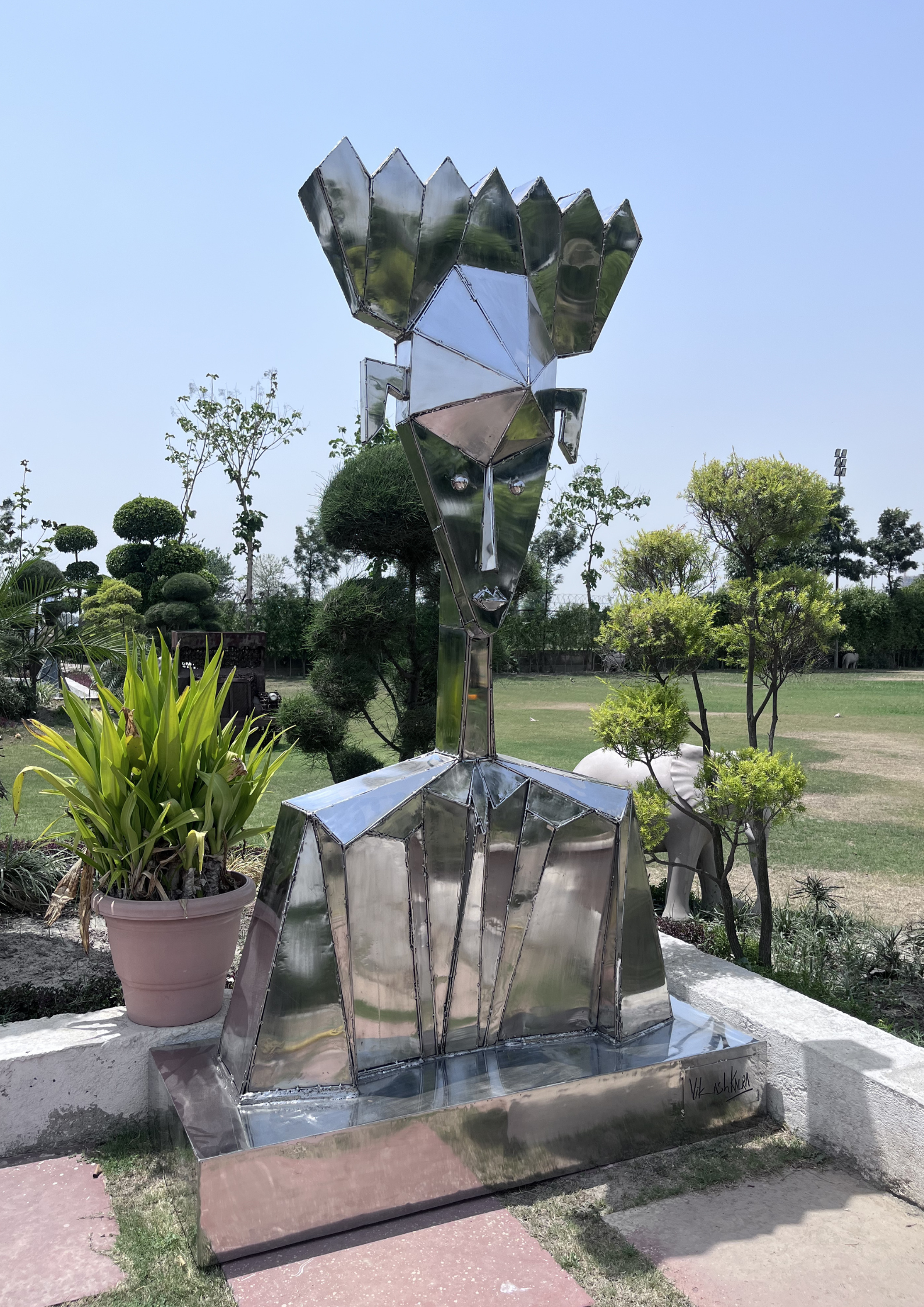 King Steel Sculpture by Artist Vikash Kalra